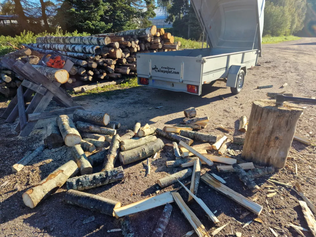 Polttopuu - Metsurityöt Rifmoke